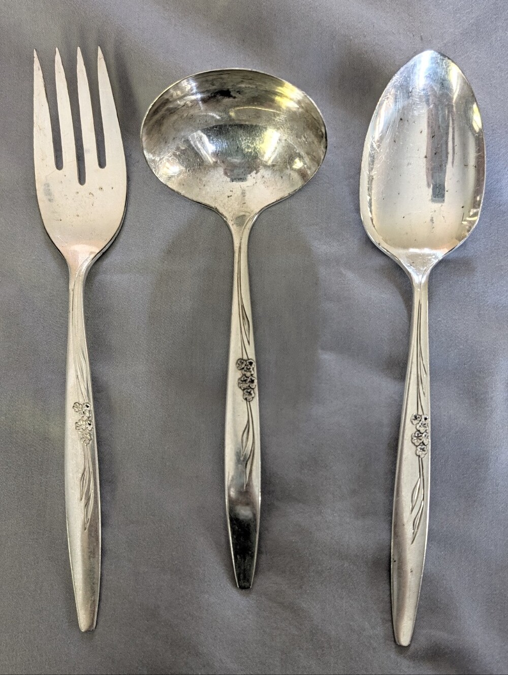 Vintage Oneida Community Silverplate Flatware - "Enchantment / Gentle Rose"